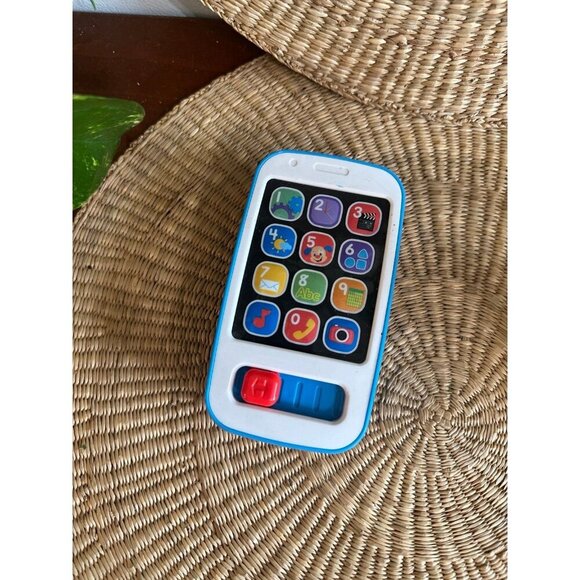 Fisher-Price Laugh & Learn Smart Phone Toy - Picture 1 of 9